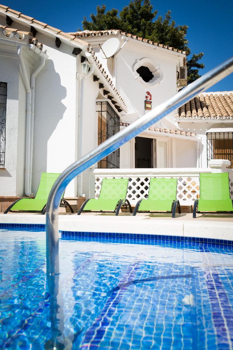 In Center With Pool And Close Beach * Fuengirola