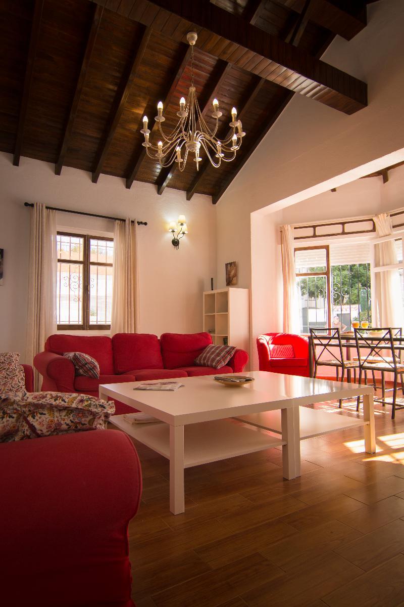 In Center With Pool And Close Beach Villa *